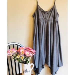 A Simply Vera  Vera Wang maxi dress.